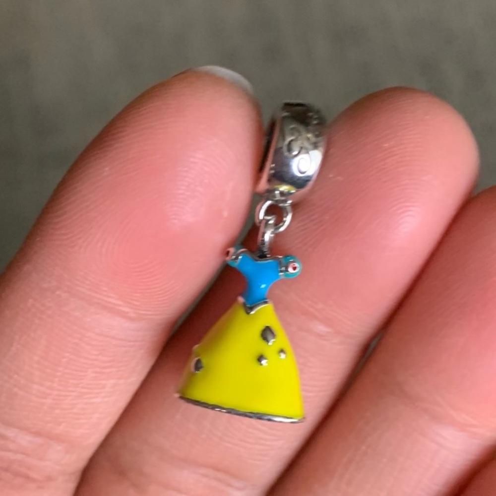 NWOT Disney Princess Snow White's Light Yellow Dress Dangle Charm Silver 925